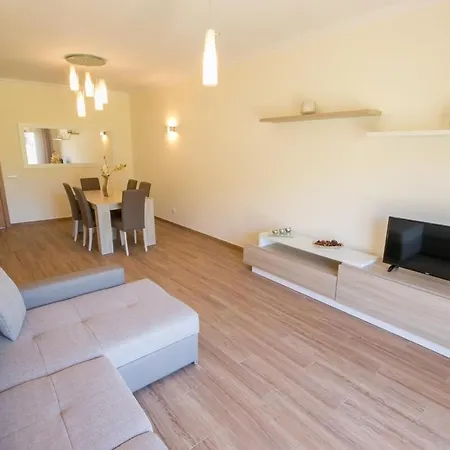 酒店 Marina Garden