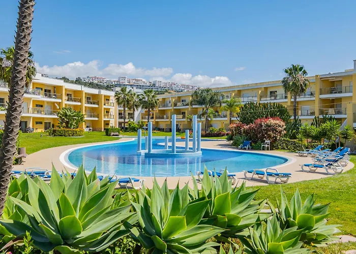 Marina Garden Hotel *